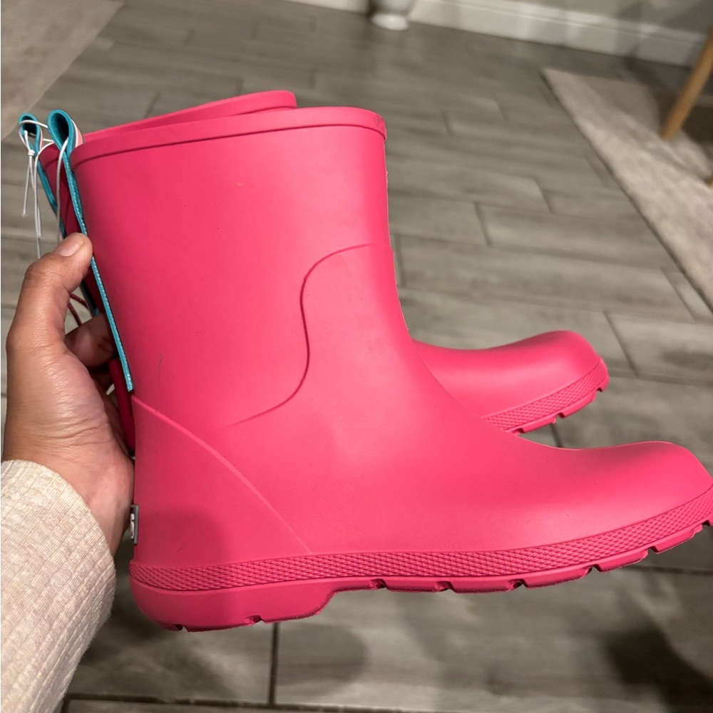 TOTES Pink Rain Boots girl’s size 4-5